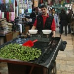 fresh_almonds_in_the_souk